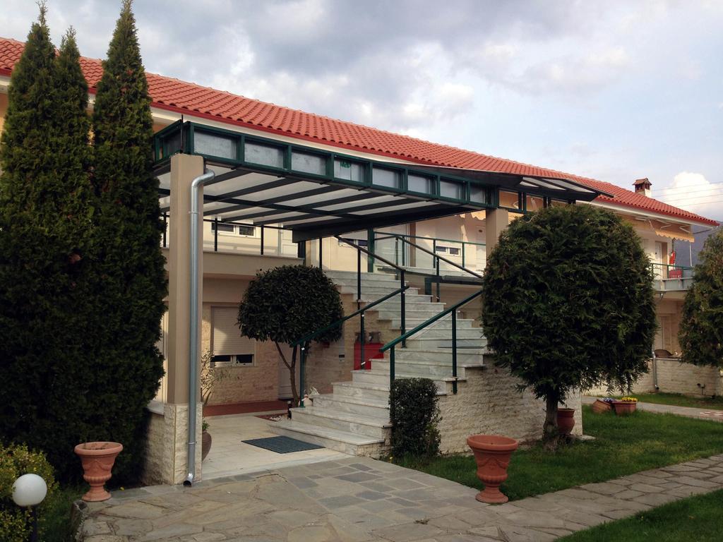 Hotel Galaxy Krepeni Buitenkant foto