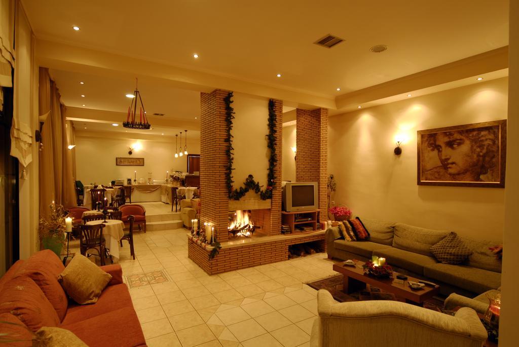 Hotel Galaxy Krepeni Buitenkant foto