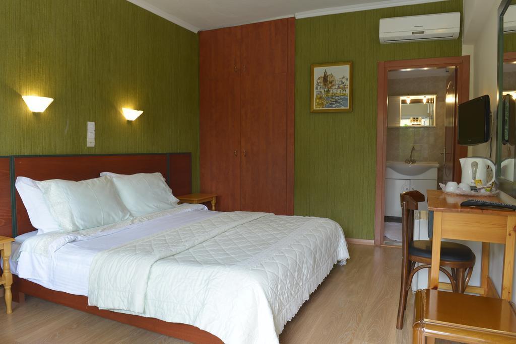 Hotel Galaxy Krepeni Buitenkant foto
