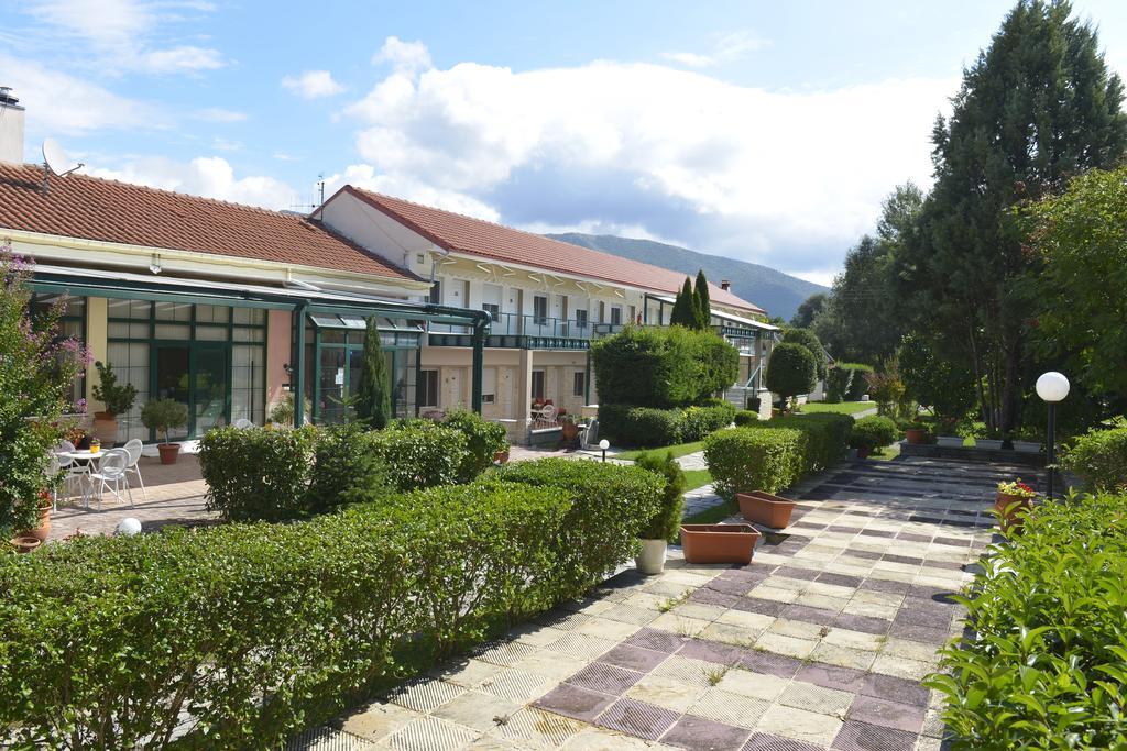 Hotel Galaxy Krepeni Buitenkant foto