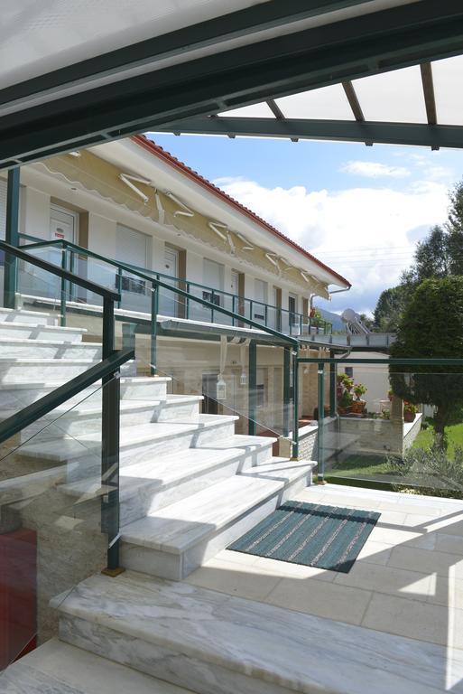 Hotel Galaxy Krepeni Buitenkant foto